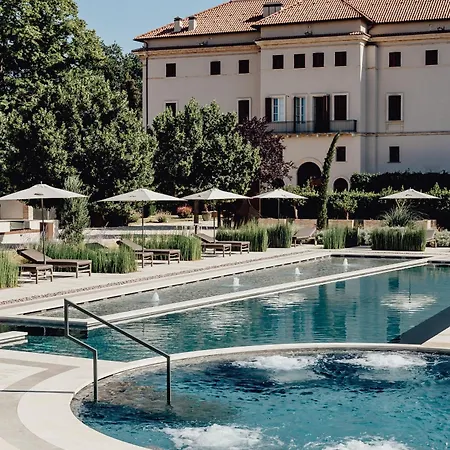 Corallo Relais Chateaux Hotel Sant'Omero
