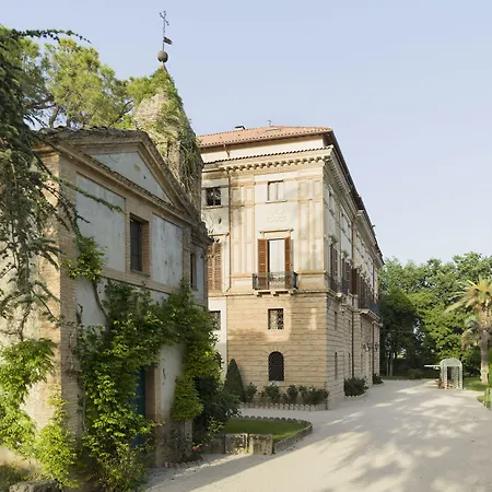 Corallo Relais Chateaux 5* Sant'Omero