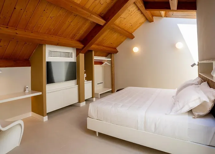 Corallo 5* Sant'Omero